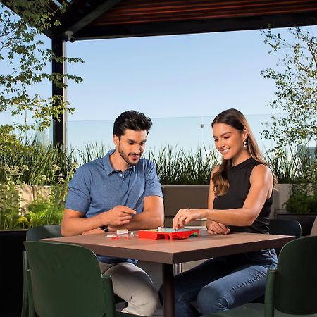 Staybridge Suites - Guadalajara Novena By Ihg Eksteriør billede