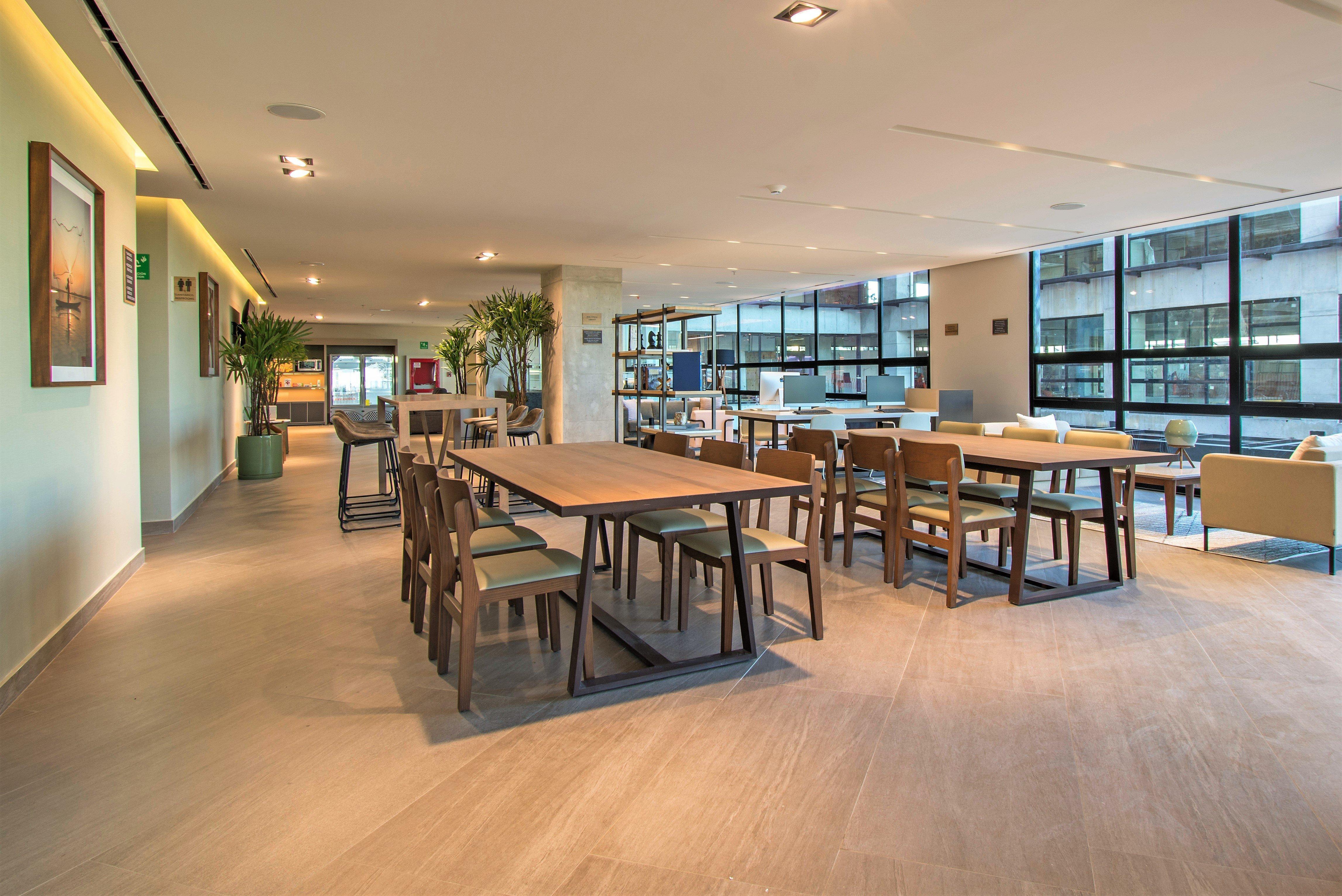 Staybridge Suites - Guadalajara Novena By Ihg Eksteriør billede