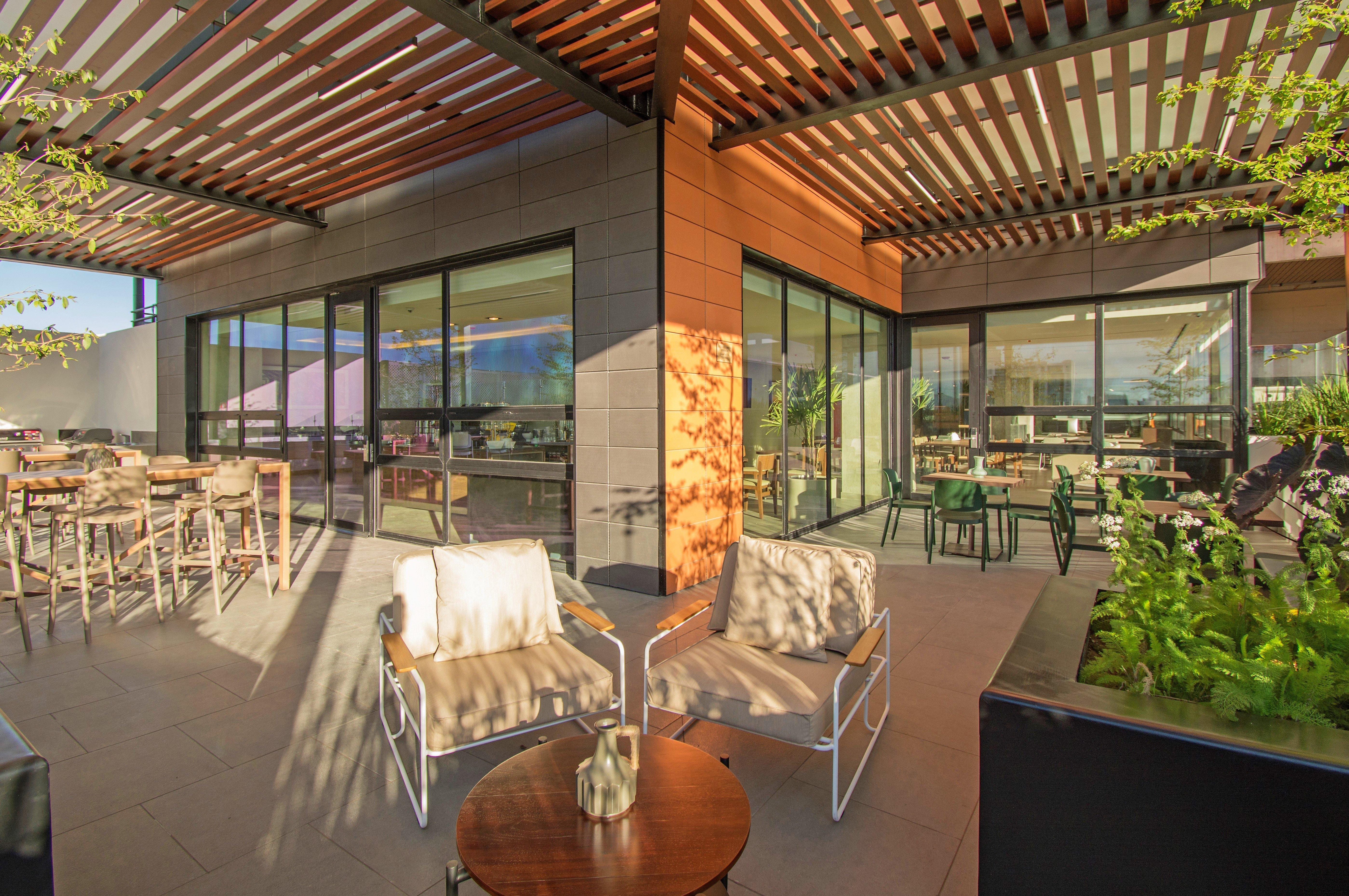 Staybridge Suites - Guadalajara Novena By Ihg Eksteriør billede