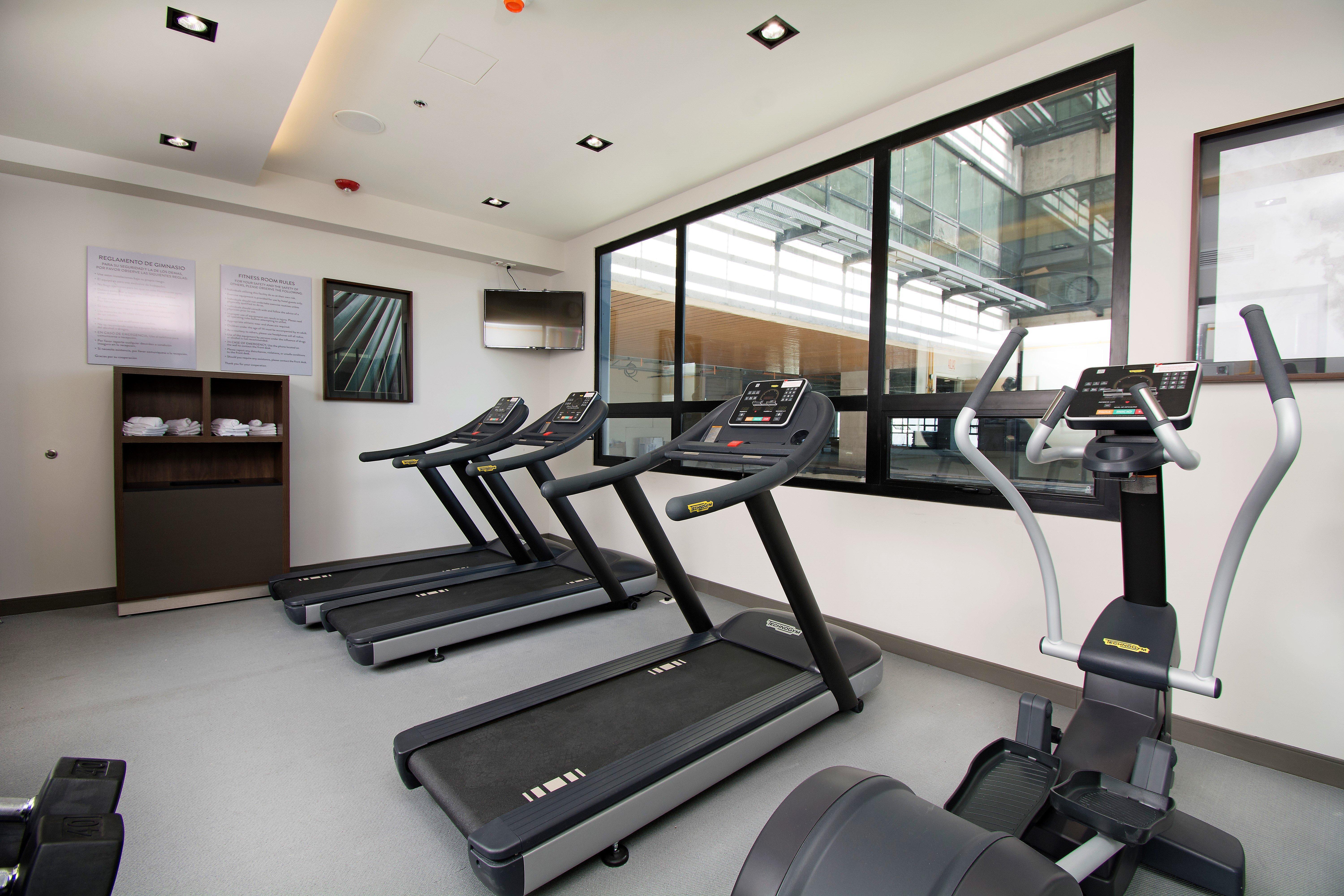 Staybridge Suites - Guadalajara Novena By Ihg Eksteriør billede