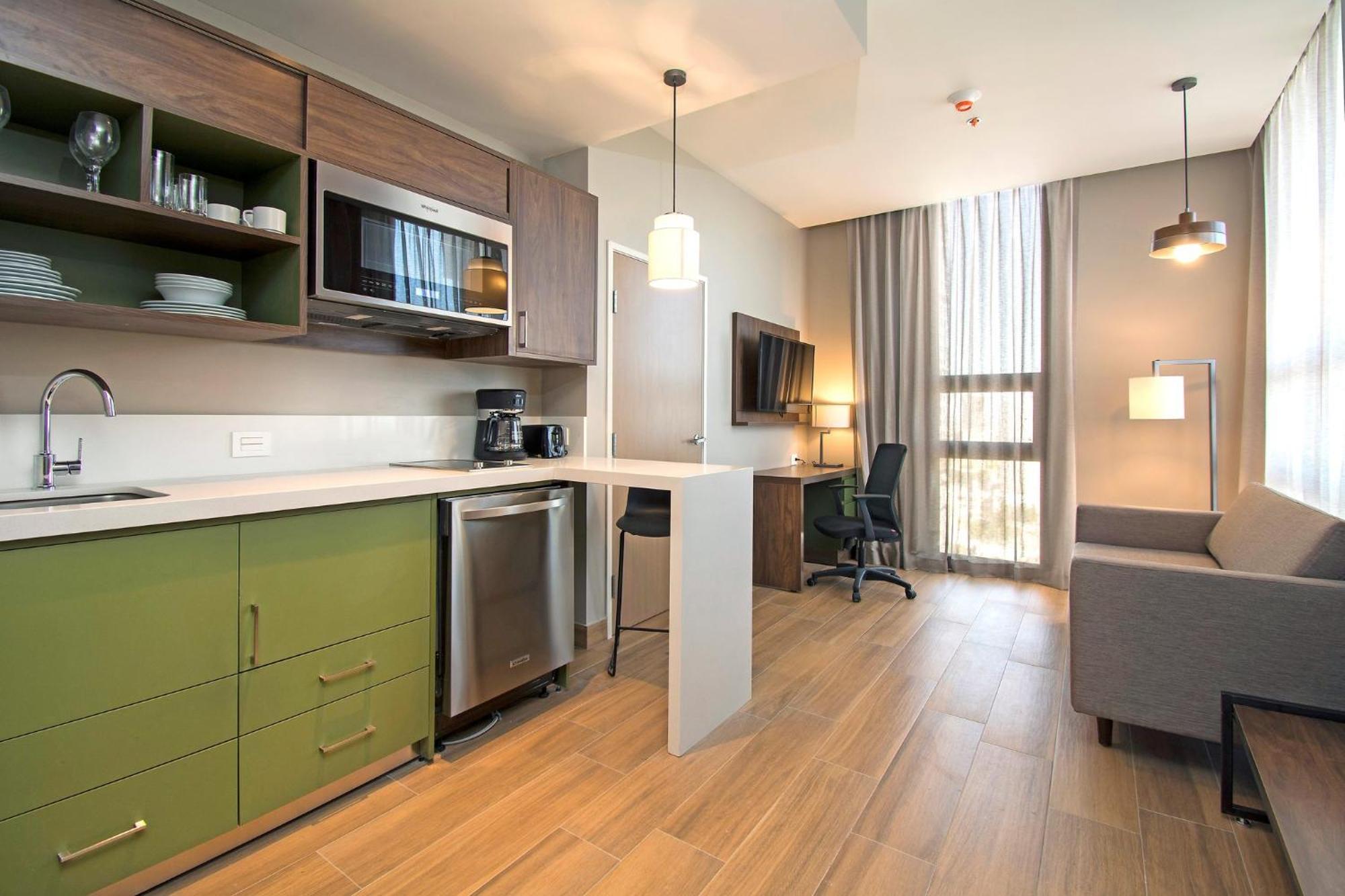 Staybridge Suites - Guadalajara Novena By Ihg Eksteriør billede